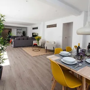  Appartamento Isg Downtown Family Haven Free Parking Spot Spagna