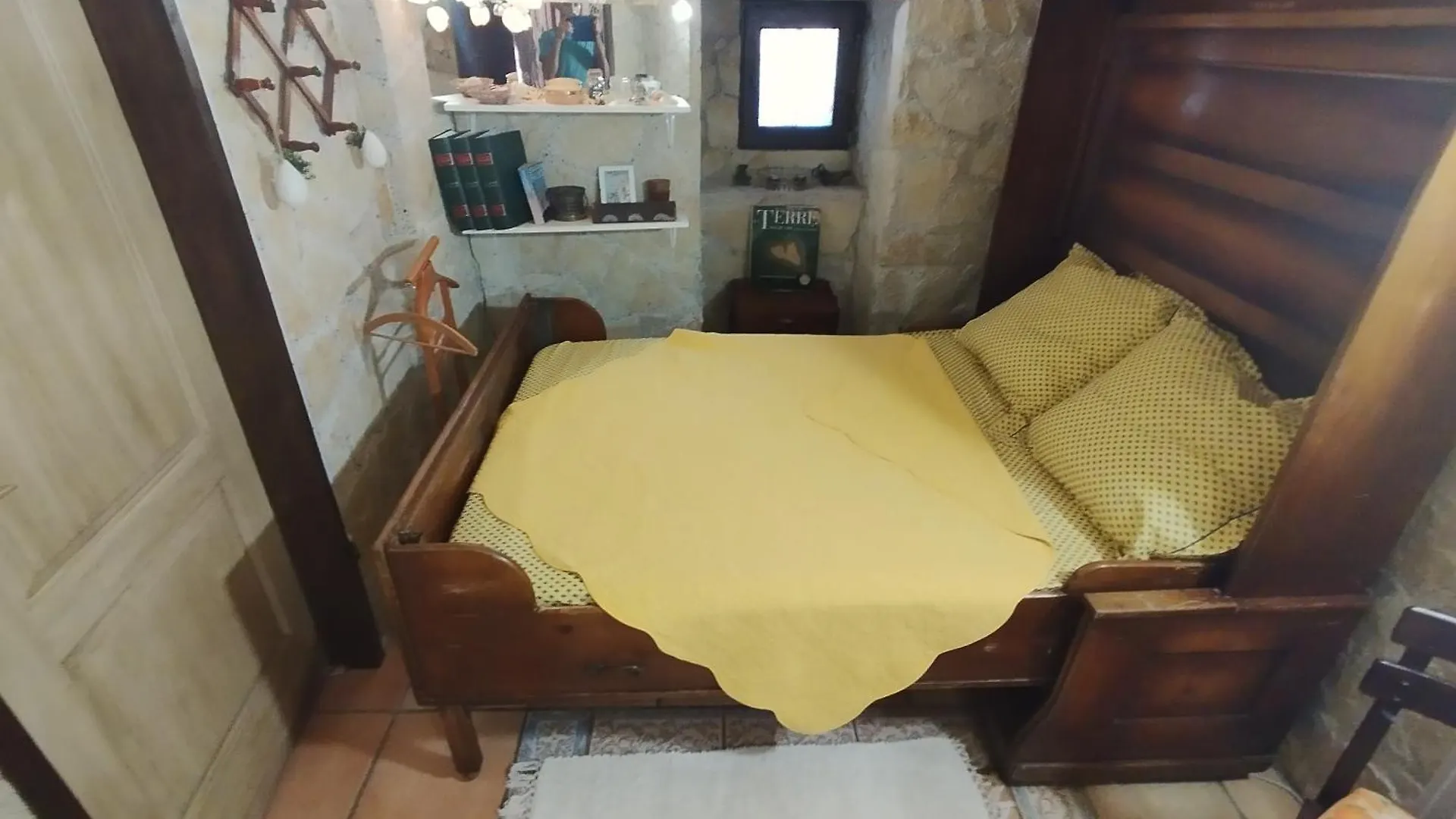 Menton.Studio Francie